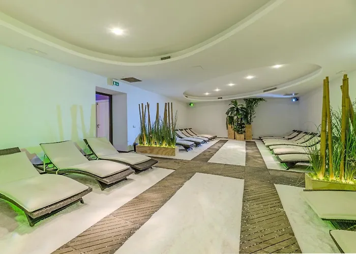 萨尔索马焦雷大酒店 5* 萨尔索马焦雷泰尔梅