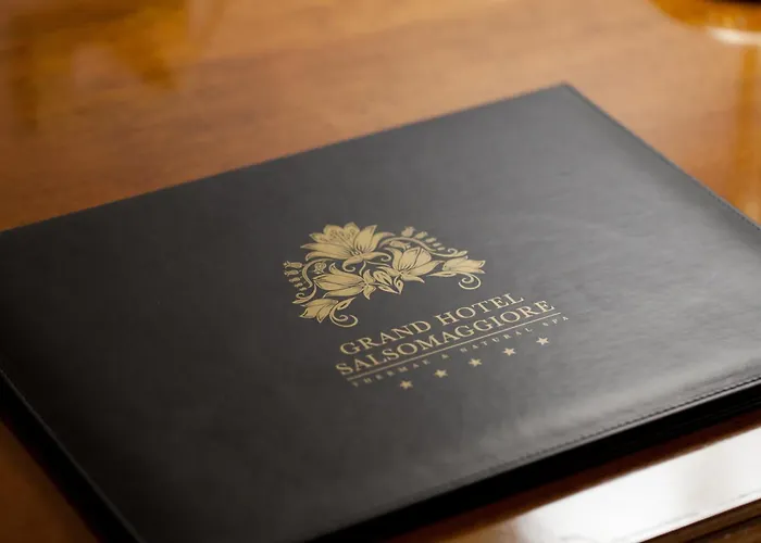 萨尔索马焦雷大酒店 5*