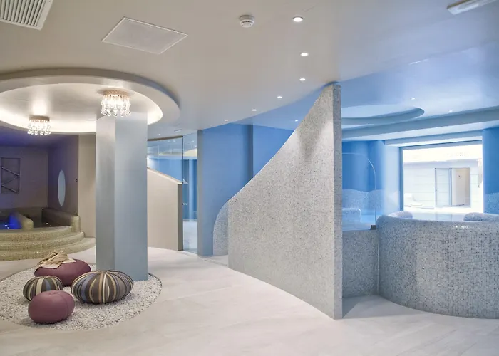 萨尔索马焦雷大酒店 5*